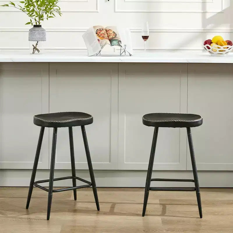 Bar Stools Set of 2, Modern 24 Counter Height Bar Stools, Black Faux Leather Backless Saddle Stools for Kitchen Island
